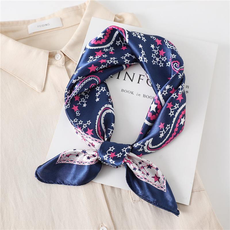ผ้าพันคอไหมสี่เหลี่ยมหรูหราขนา - Silk Scarf Square บทวิจารณ์และราคา